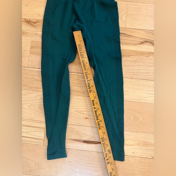 Set Active leggings size medium - Picture 6 of 7